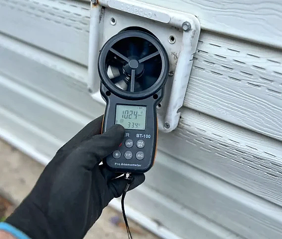 Airflow meter reading at a dryer vent termination